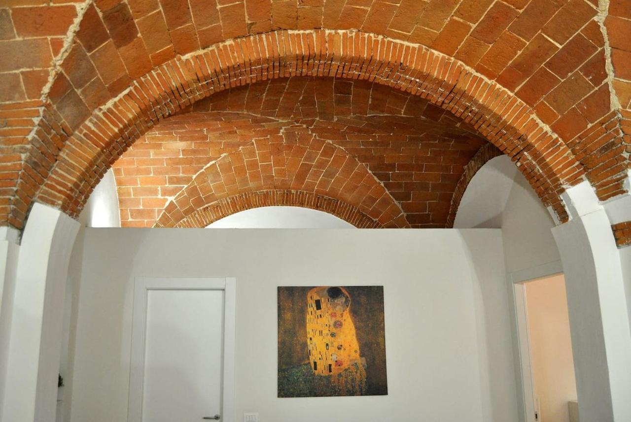 La Casa Di Dario, Dario's House. Pisa